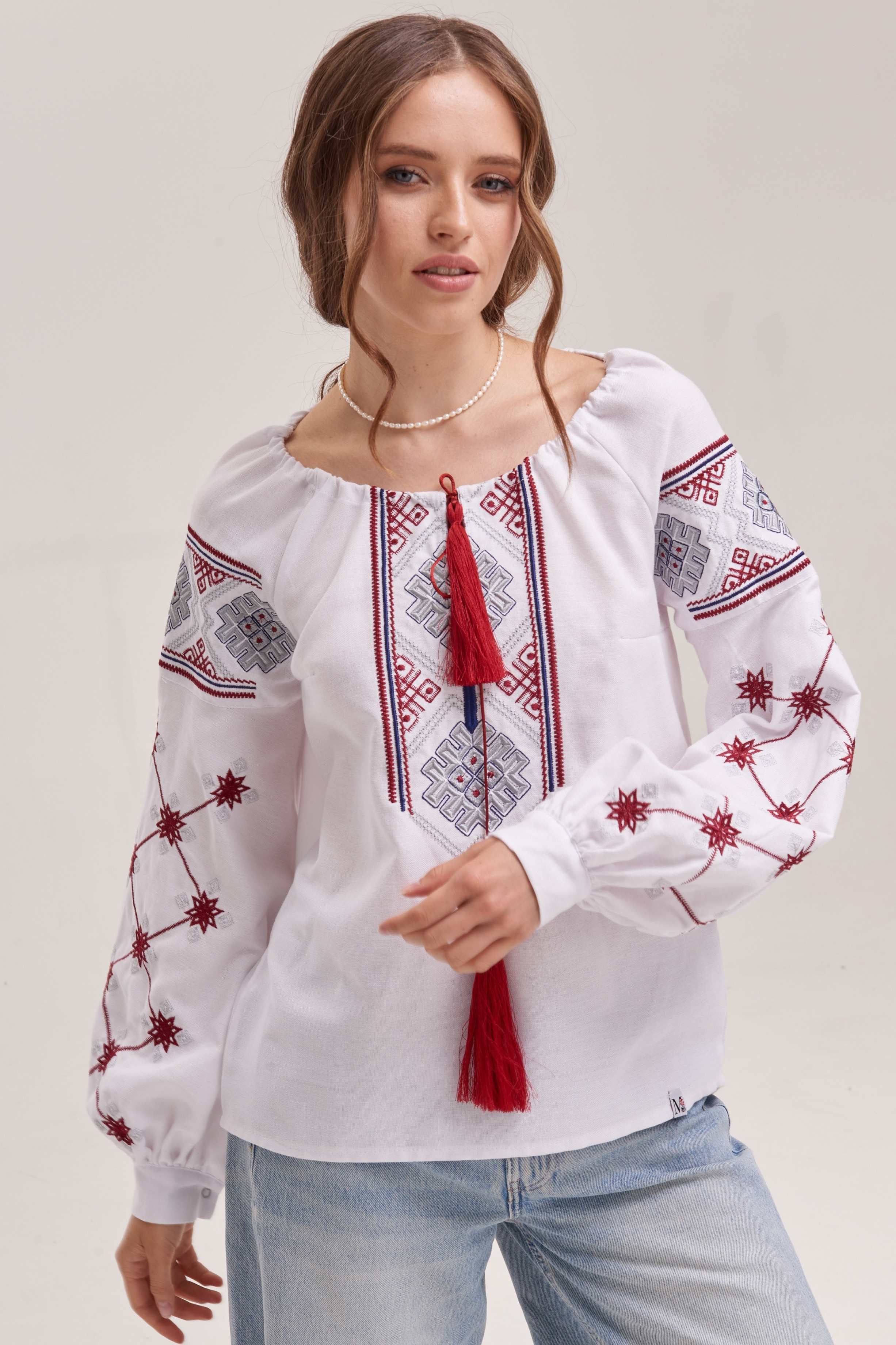Жіноча вишиванка Софія